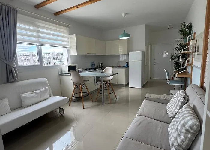 Caesar & & Spacious Apartmán