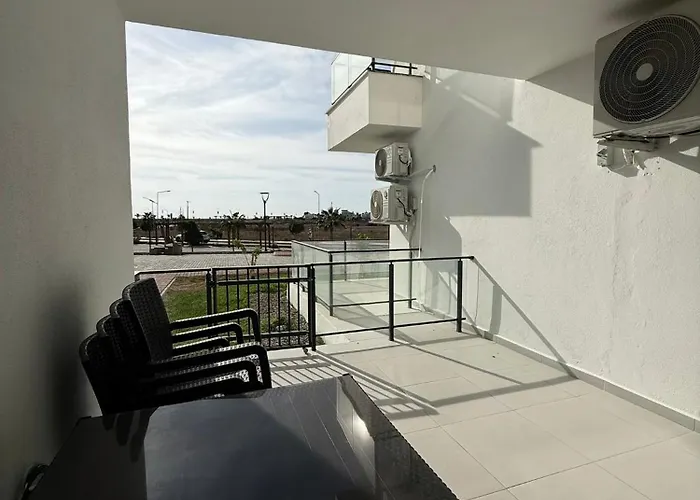 Caesar & & Spacious Apartmán Avgorou