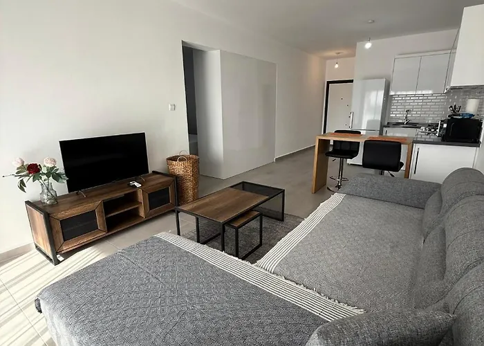 Caesar & & Spacious Apartmán Avgorou