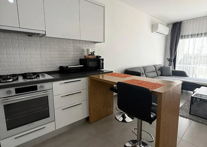 Caesar & & Spacious Apartmán Avgorou