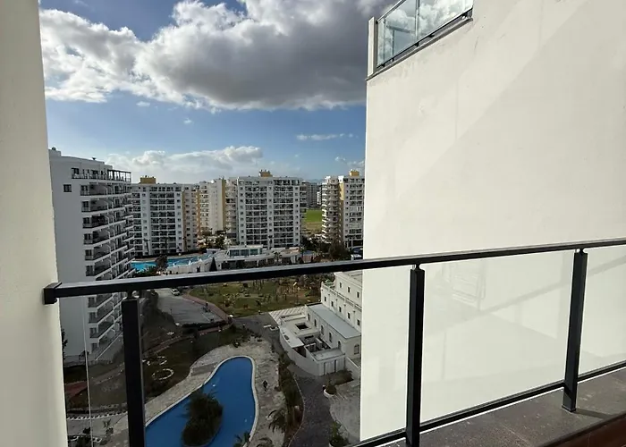 Caesar & & Spacious * Avgorou