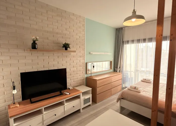 Διαμέρισμα Caesar & & Spacious Avgorou