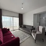 Caesar & & Spacious Apartment