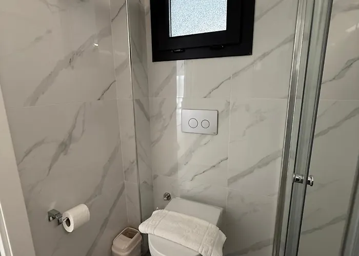 Caesar & & Spacious Lejlighed