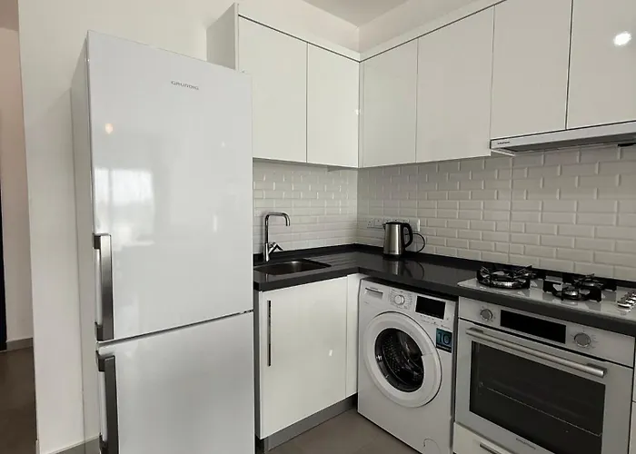 Caesar & & Spacious * Avgorou