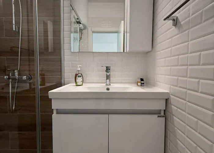 Caesar & & Spacious Lejlighed