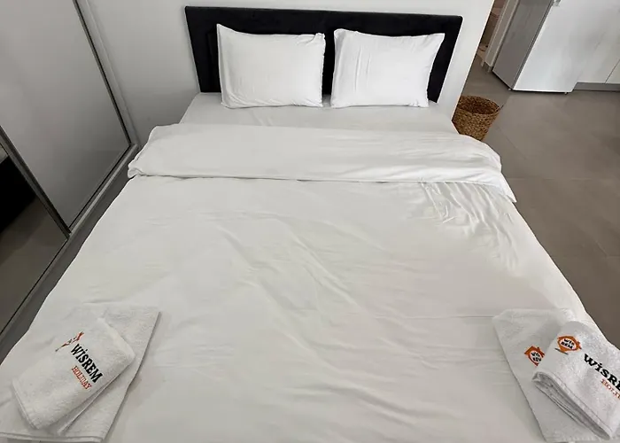 Caesar & & Spacious * Avgorou